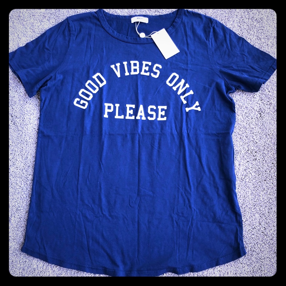 Mikoh aloha vibes tee